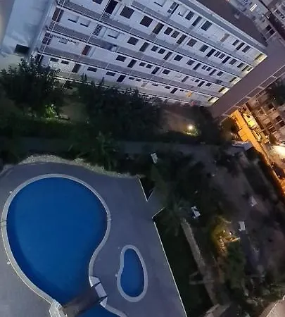 Apartamento Con Encanto,piscina Y A 200 Metros De La Playa * Salou
